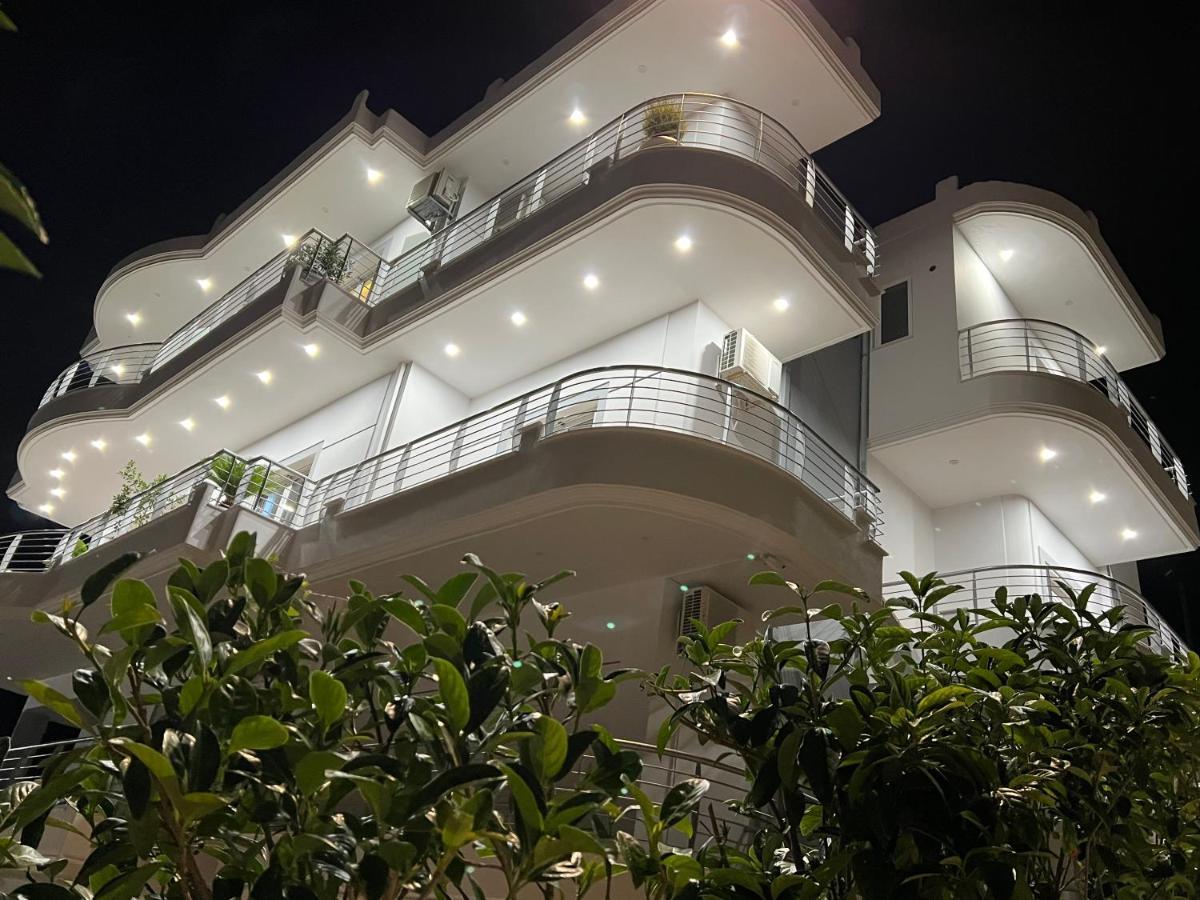 Dani'S Apartments Sarandë Eksteriør billede