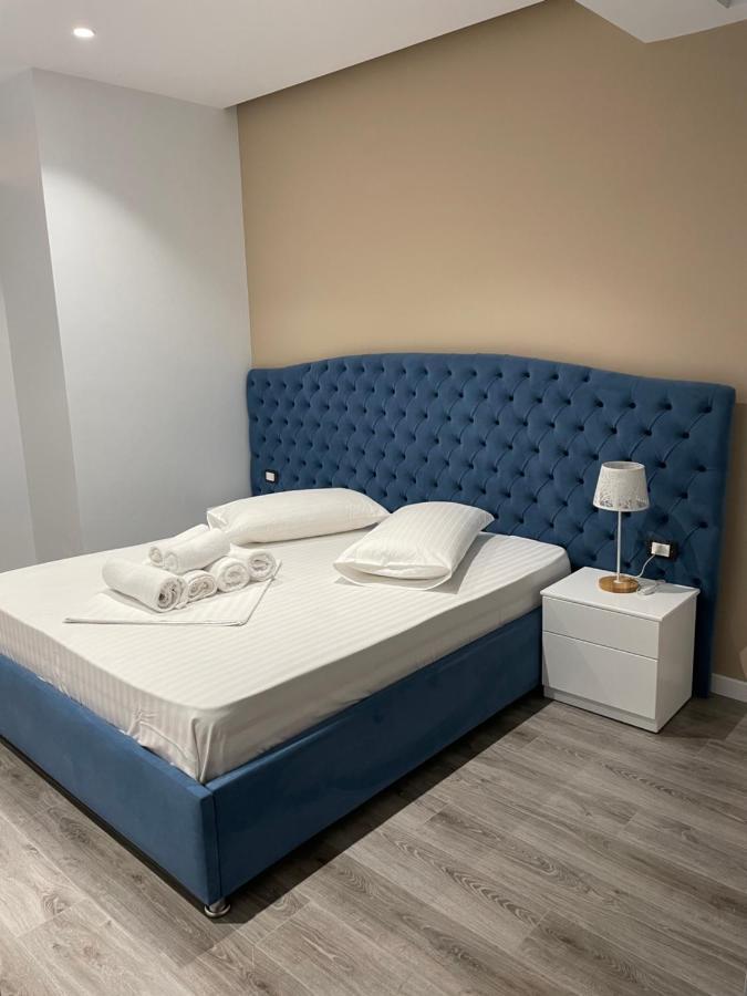 Dani'S Apartments Sarandë Eksteriør billede